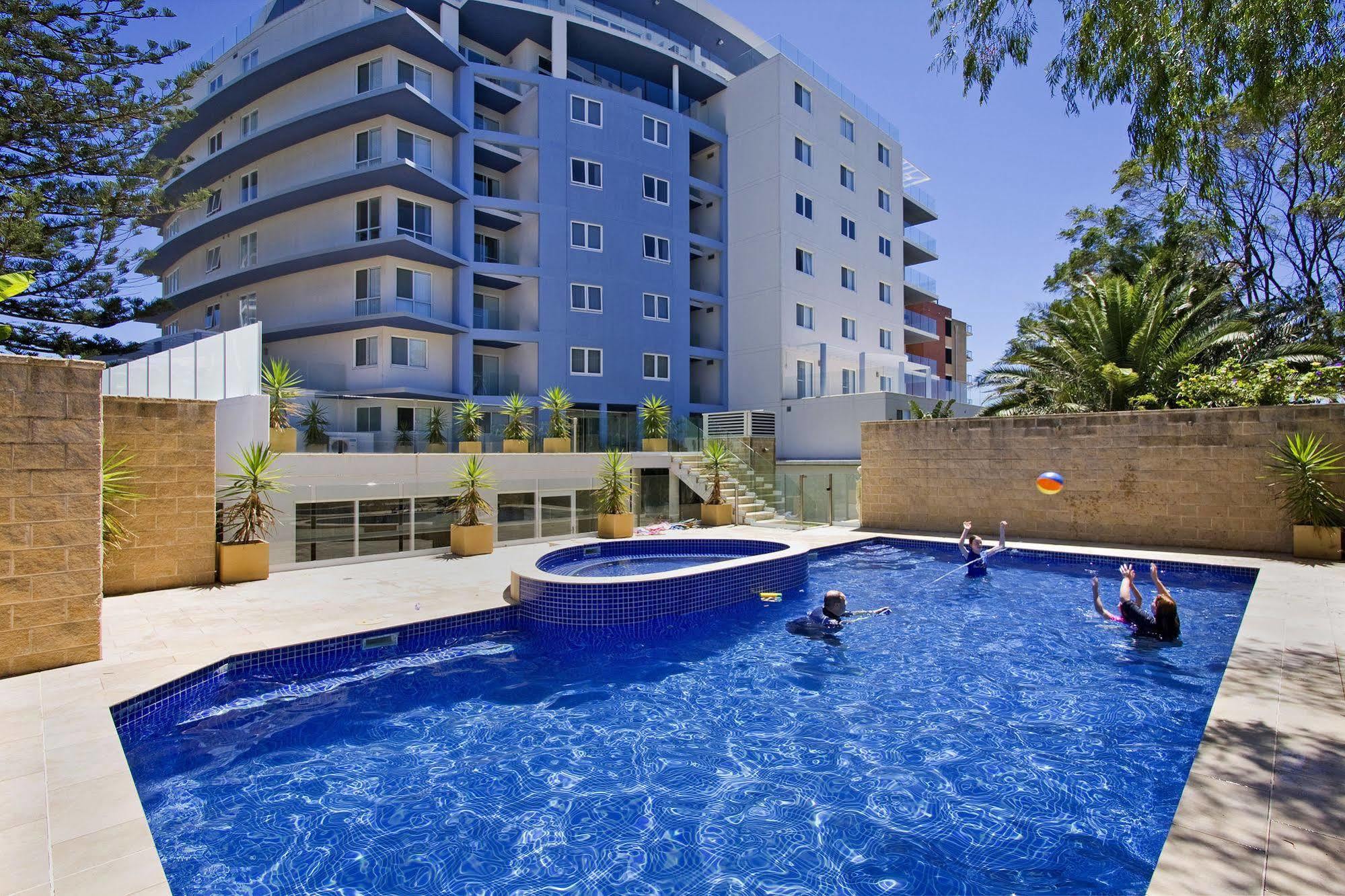 Sandy Cove Apartments Entrance ภายนอก รูปภาพ